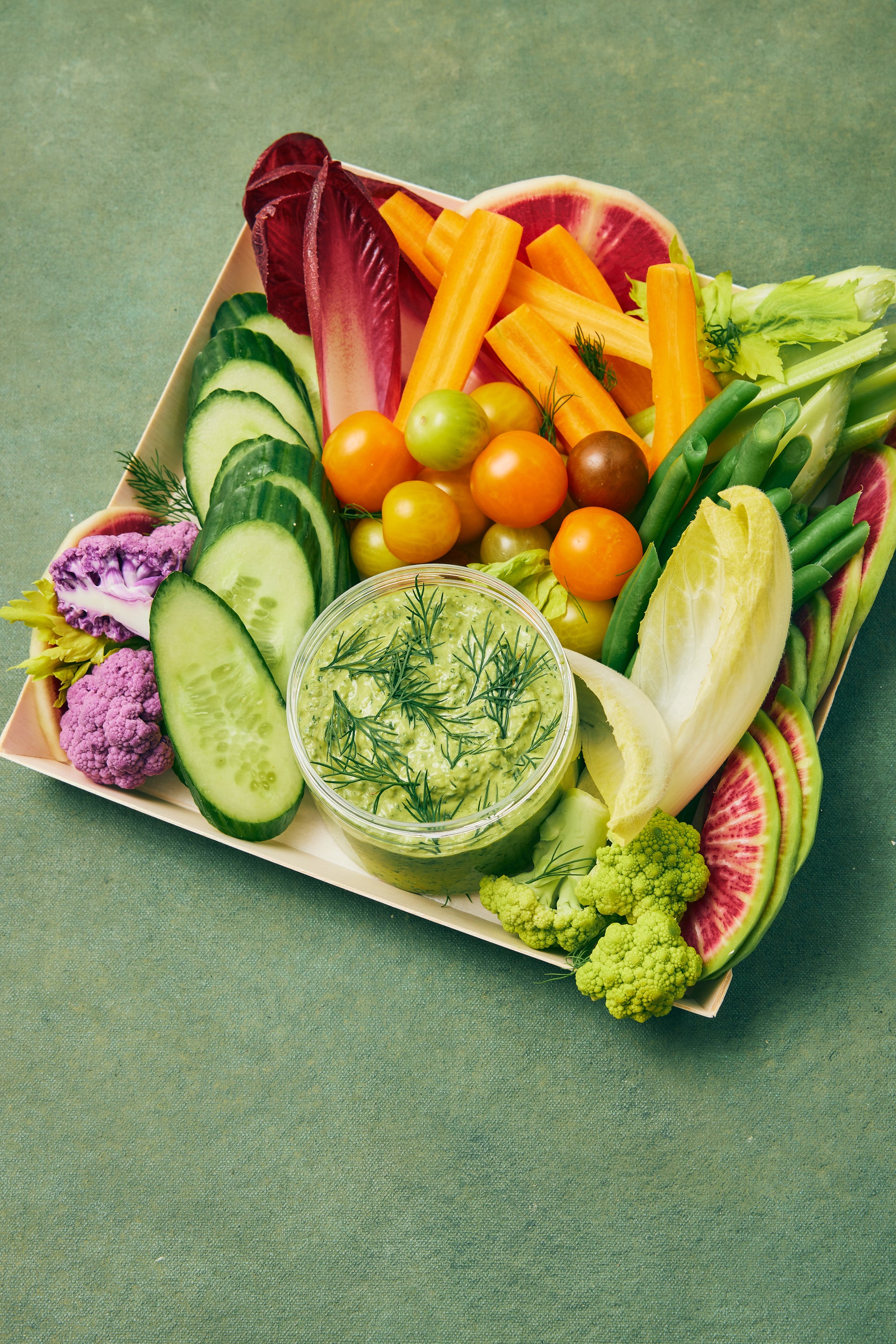 Crudités with White Bean Hummus