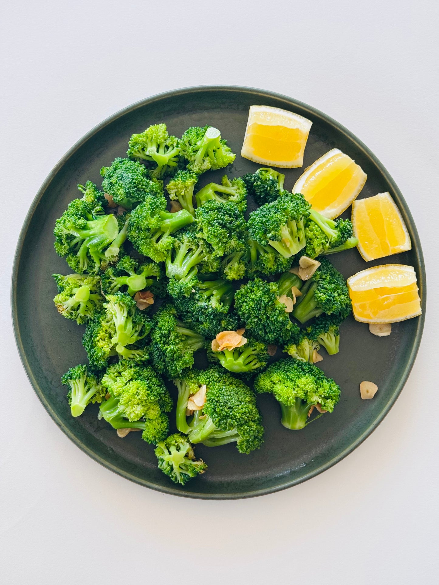 Steamed Broccoli with Garlic Chips