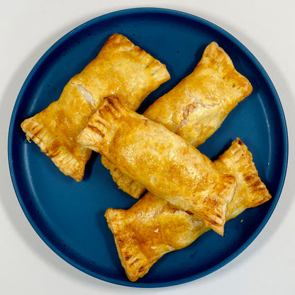 For the Littles: Chicken & Mozzarella Pizza Pockets