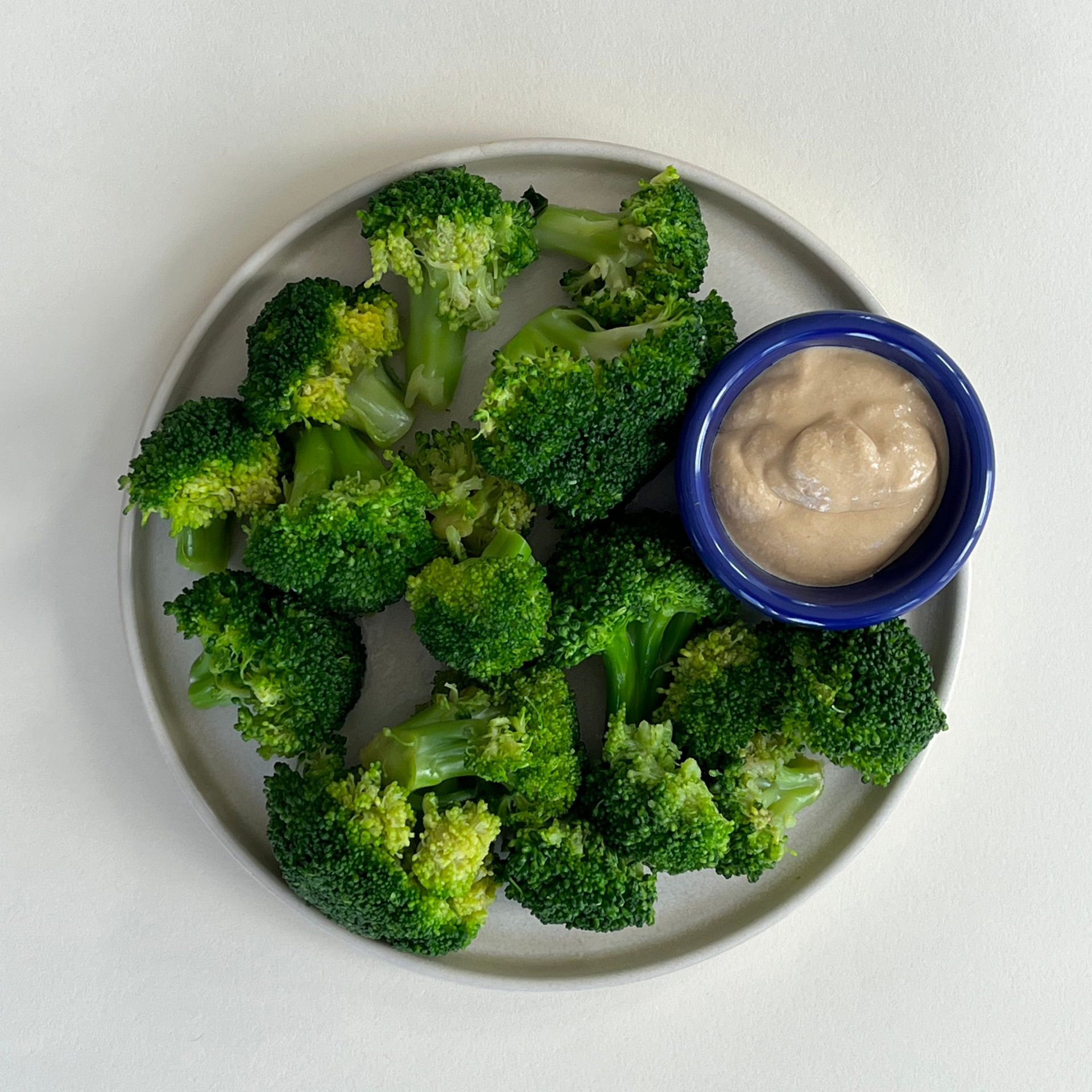 Perfect Steamed Broccoli with Sesame Dip