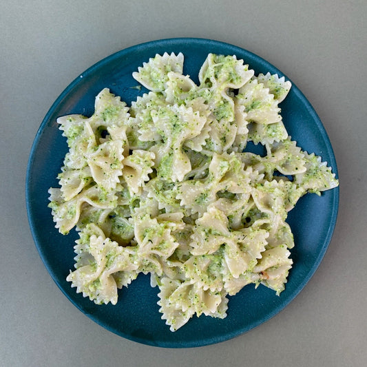 For the Littles: Bowties with Broccoli Sauce
